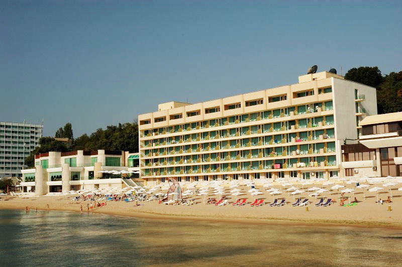 فارنا Marina Hotel, Sunny Day المظهر الخارجي الصورة